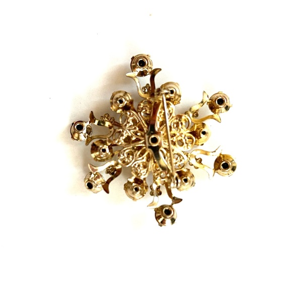 Vintage Gold toned Iridescent AB Crystal Rhinestone Flower Brooch - Picture 4 of 7